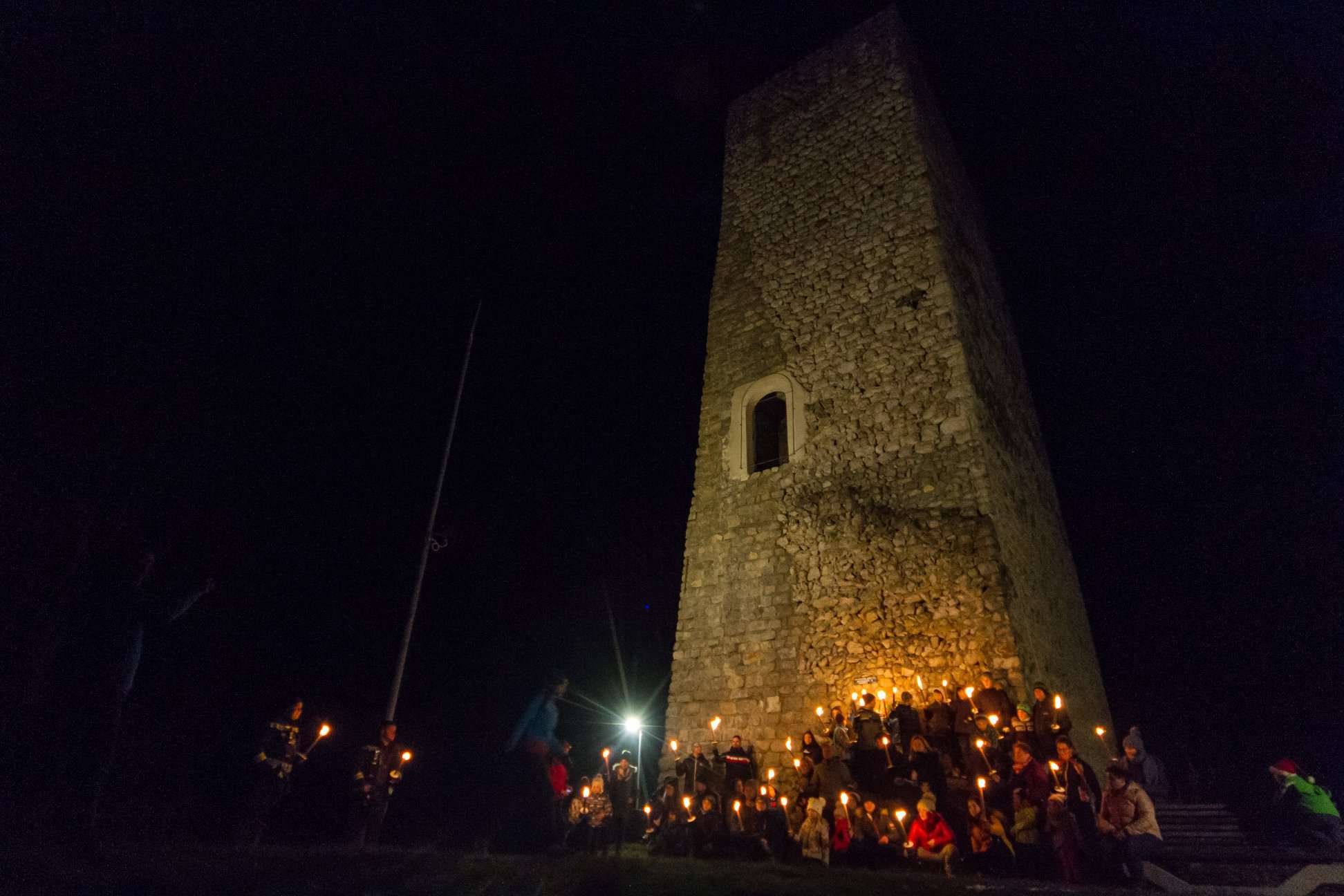 48423626_2252492081695537_7756349596682420224_n